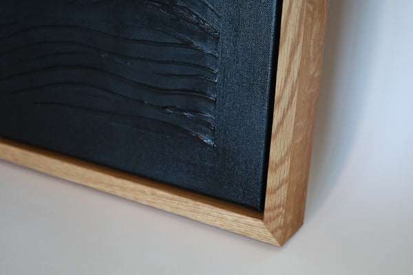 Modern black waves