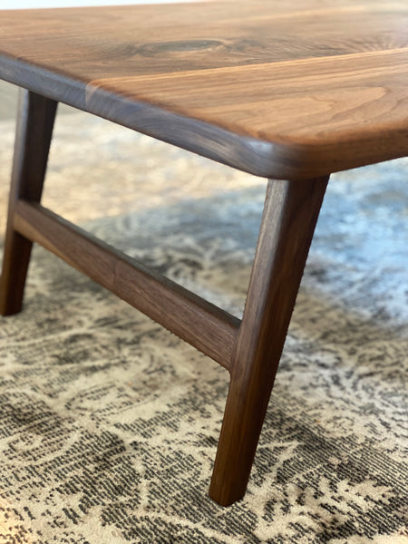Mid-century modern Walnut coffee table